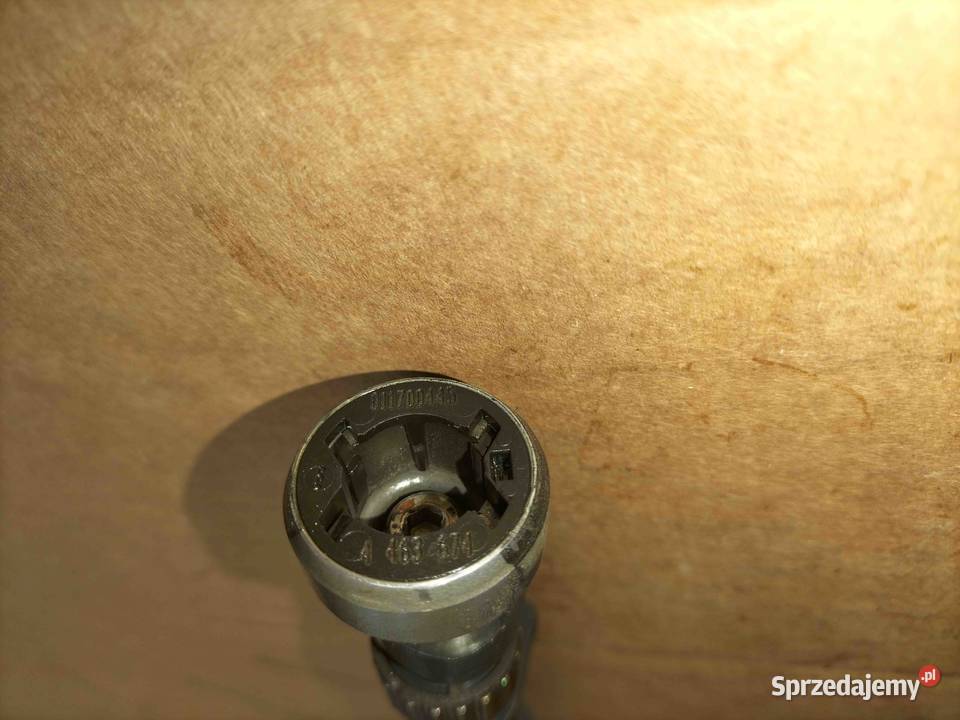 Wałek mimośrodowy valvetronic BMW E60 E61 545i Poręba