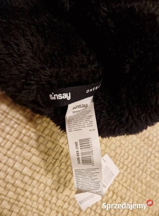 Damska CZAPKA SiNSAY z pomponem nowa z metką Pozostałe lubelskie Lublin