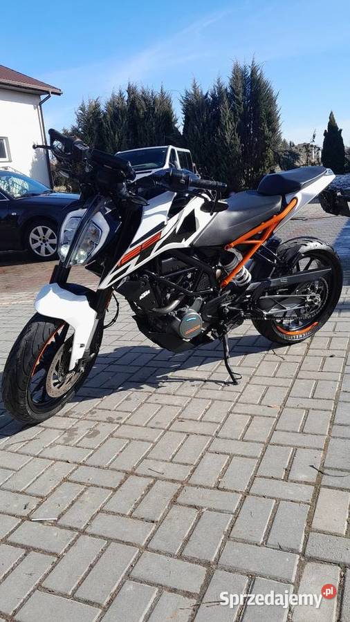 Ktm duke 125