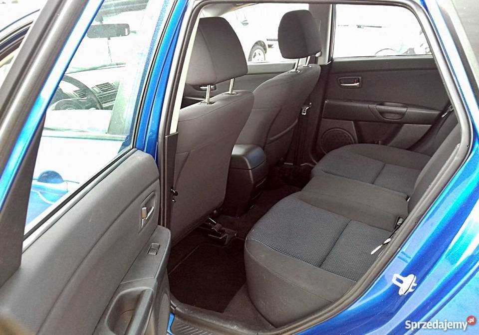 Na sprzedaż Mazda 3 niebieski Strzegom