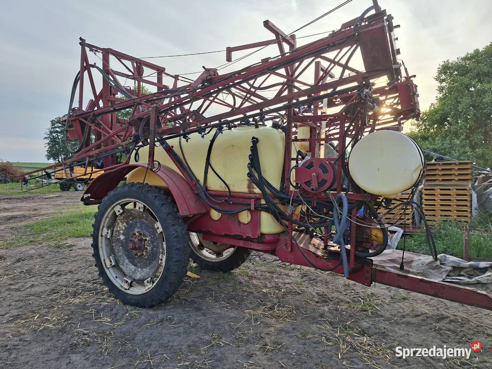 Opryskiwacz hardi TZY 2400 z komputerem wielkopolskie Słupca