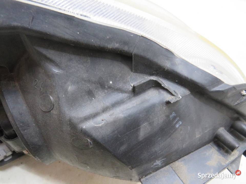 LAMPA LEWY PRZEDNIA PRZÓD PRIUS 3 III LIFT osobowe