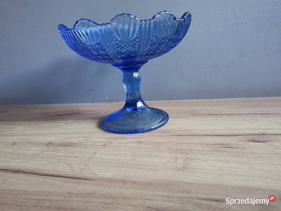 Stara niebieska patera owocarka kat 320 HSG Porcelana i szkło Katowice