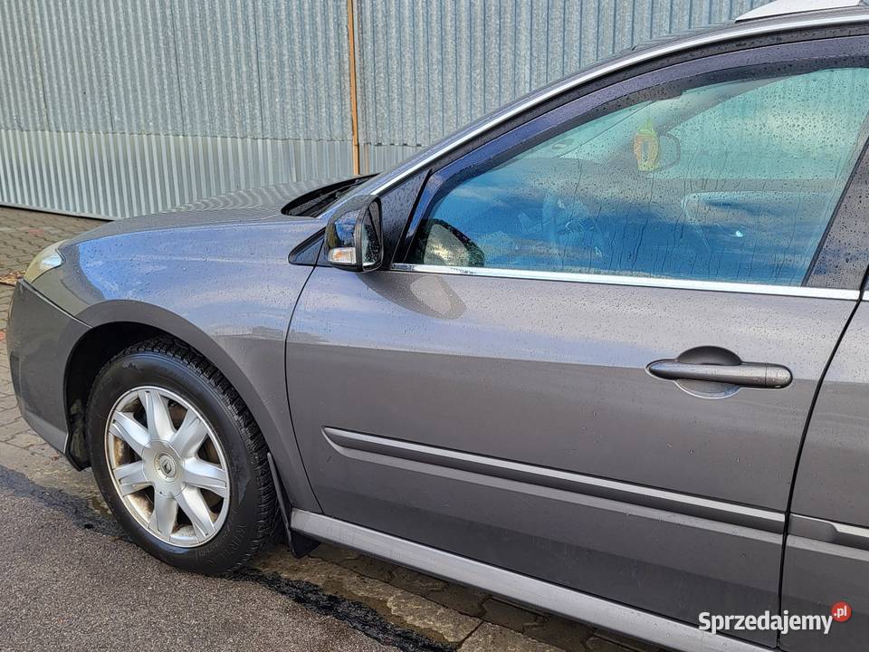 Renault Laguna III 2011r 140 benzyna 145218 ESP Józefów