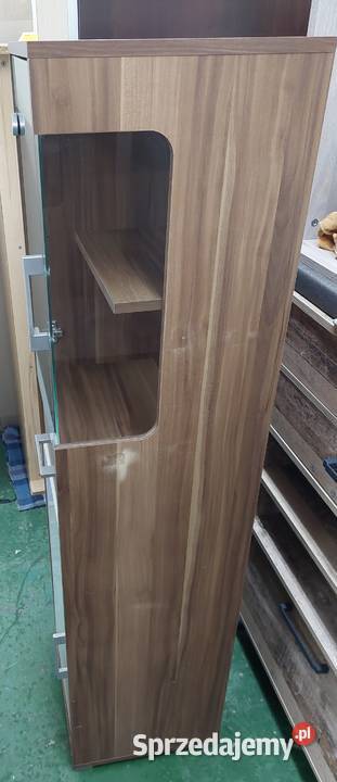 nieduża witryna z szufladą wielkopolskie Poznań