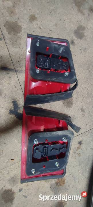 AUDI A6 C5 LAMPA TYLNA TYŁ 4B9945095F osobowe Trzebnica sprzedam