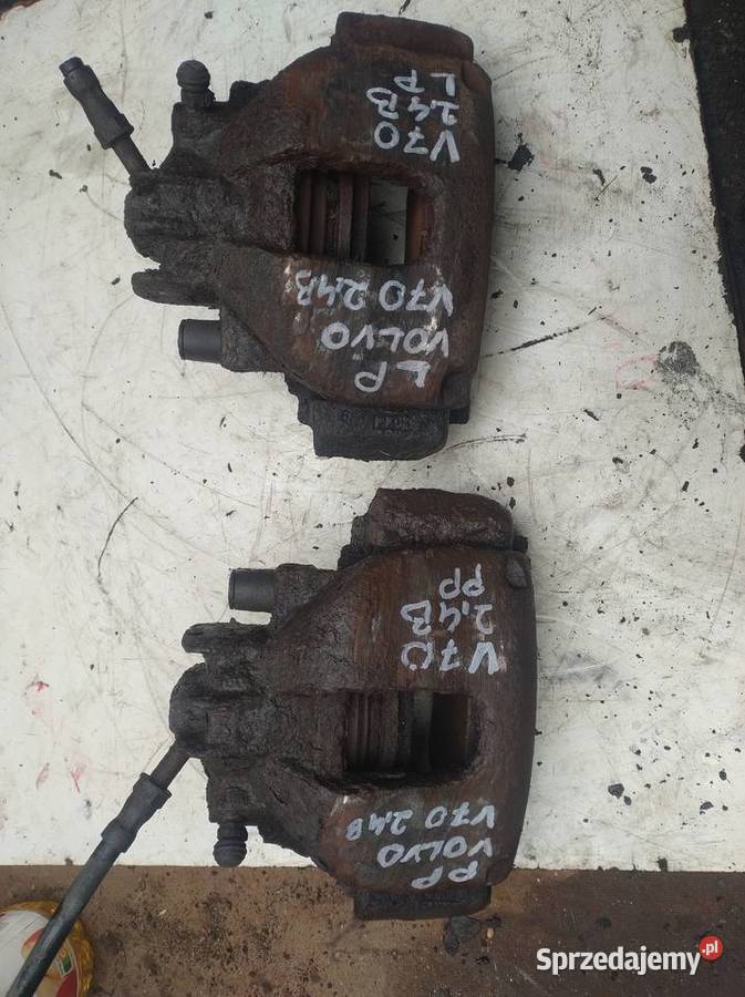 VOLVO V70 II 24b zacisk jarzmo przód osobowe świętokrzyskie Kielce