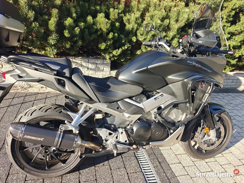 Honda VFR 800 X Crossrunner Rok produkcji 2016 Motoryzacja małopolskie Libiąż