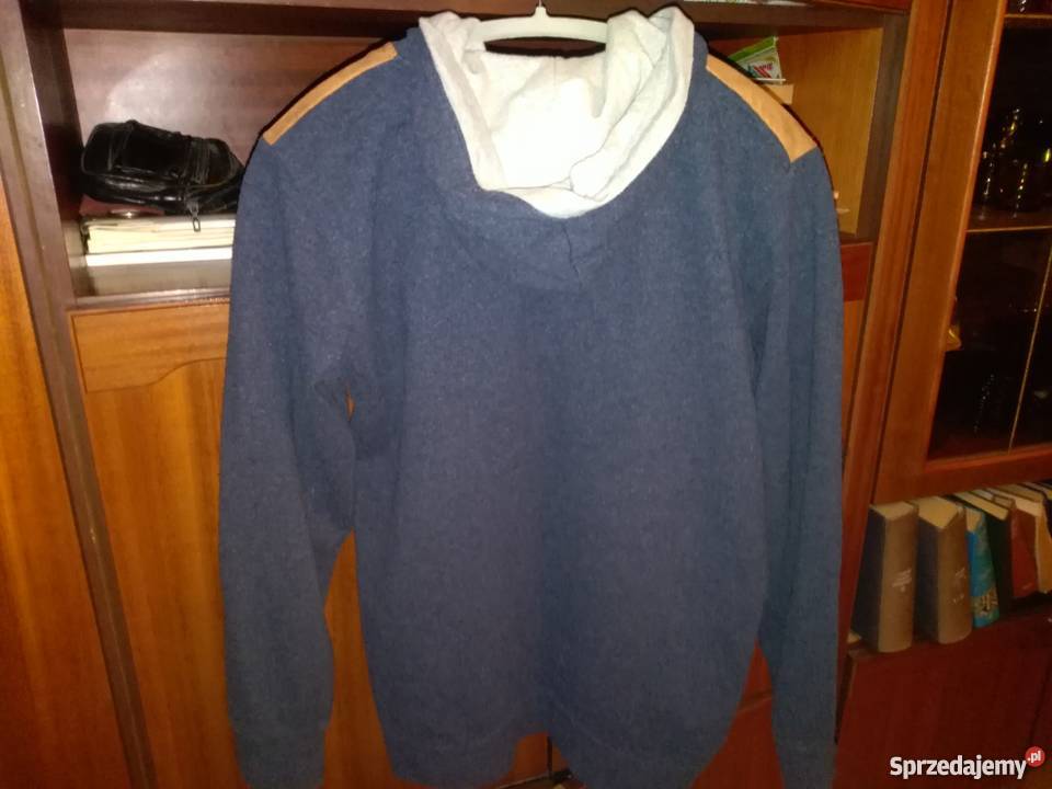 Młodziezowa bluza z kapturem Oborniki Śląskie