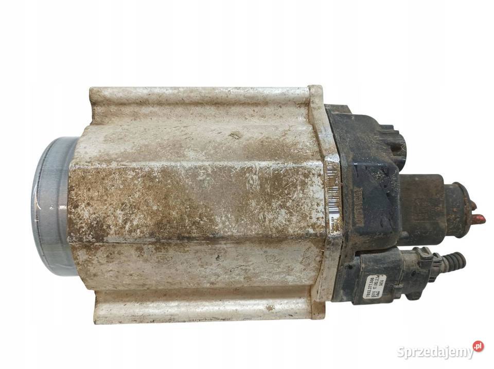 MAGLOWNICA SILNICZEK 1K0909144R VW Volkswagen Rok produkcji 2018