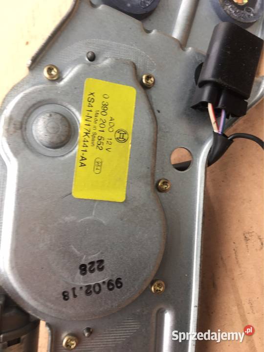Silniczek wycieraczek Focus Mk1 kombi 0390201552 Chojnice