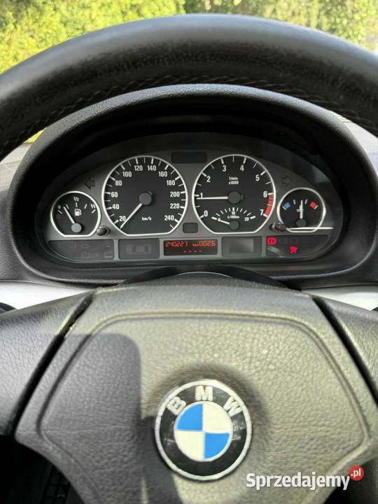 BMW E46 19 benzyna 1895cm3