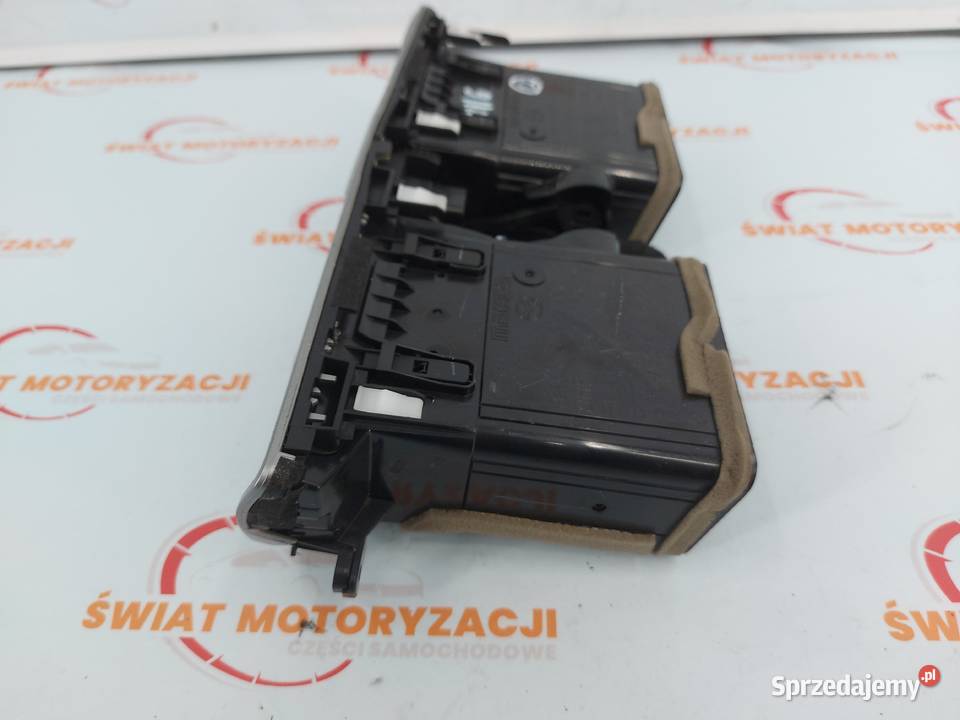 MAZDA 3 III BM 14r kratka nawiewu środkowa Kielce