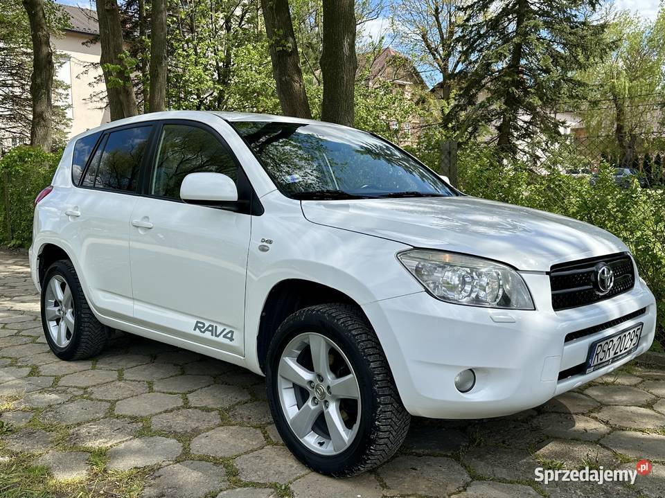 Toyota RAV4 4x4 napęd 4x4