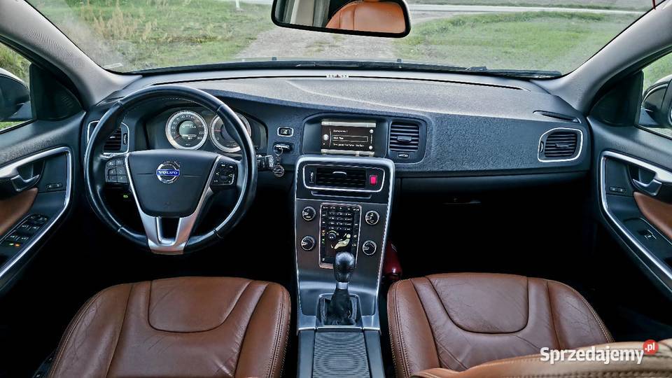 Volvo V60 16 D2 115 Oryginał Wersja Summum Puławy