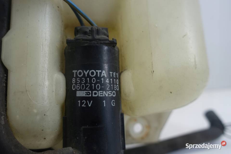 Toyota Supra III ZBIORNICZEK SPRYSKIWACZY Rudka