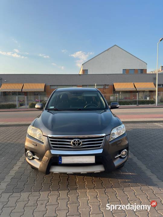 Toyota Rav4 Polski Salon Prywatnie Bezwypadkowa isofix mazowieckie