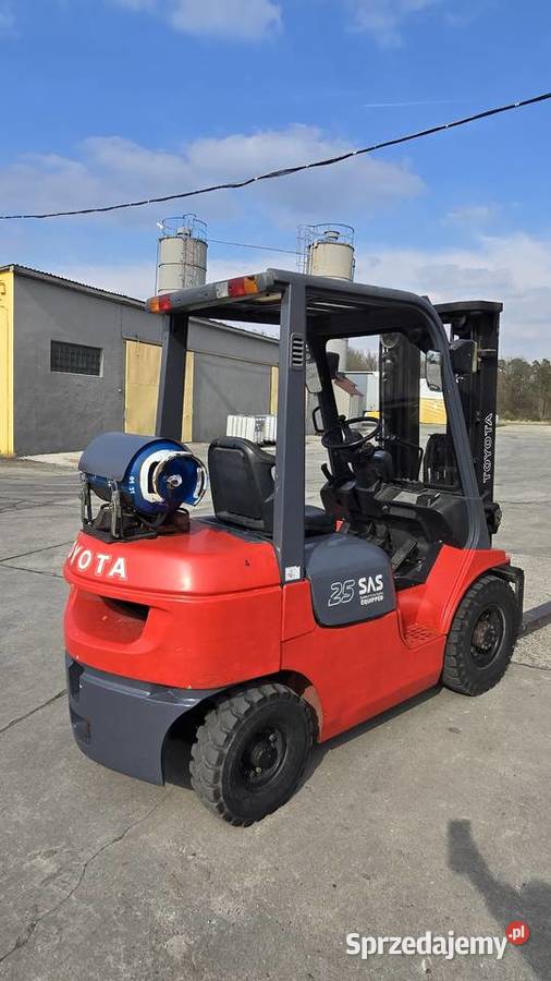 wózek widłowy TOYOTA 25tony TRIPLEX gaz Ligota Turawska