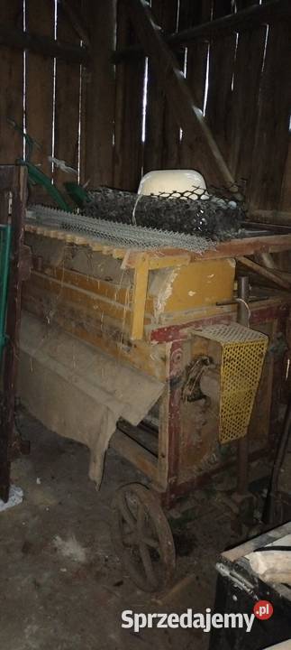 Młocrnia Stara Polska Jako Zabytek z PRLU Poświętne