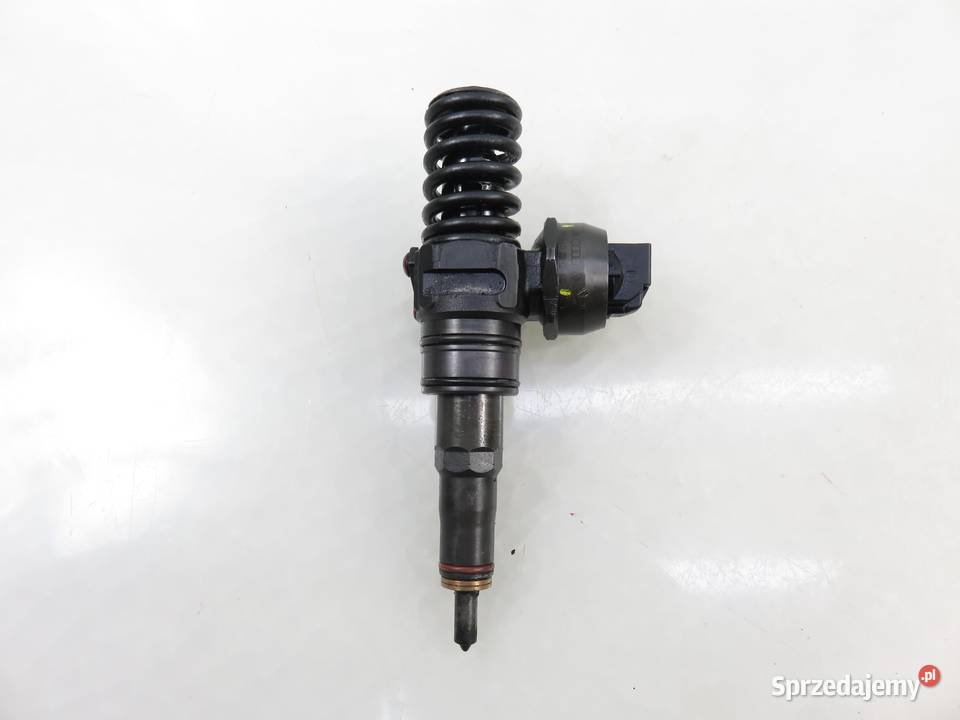POMPOWTRYSKIWACZ VW PASSAT B5 19 TDI 038130073BQ osobowe Pompowtryskiwacze