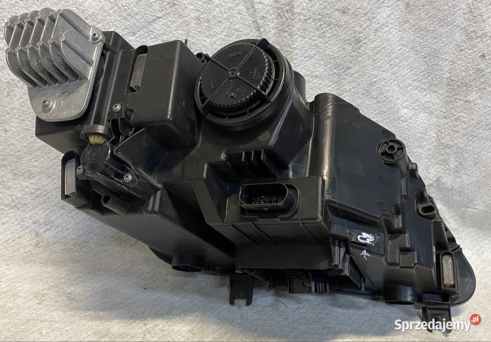 Lampa reflektor lewy przód Seat Ateca 576941007B lewe Jasienica