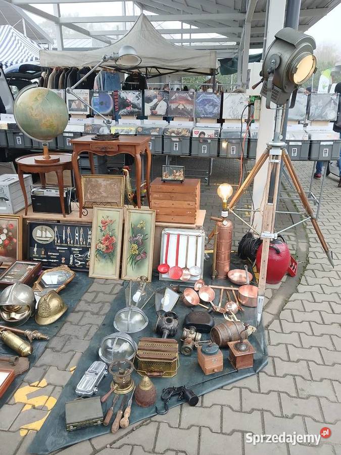Antyki przedmioty kolekcjonerskie dekoracje targ mazowieckie Warszawa