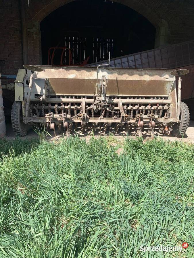 Siewnik zbożowy Poznaniak w oryginale Dymaczewo Nowe
