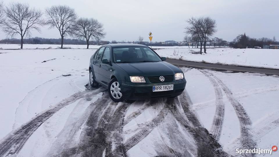 SPRZEDAM VW BORA 16 sr BENZYNAGAZ Przemyśl