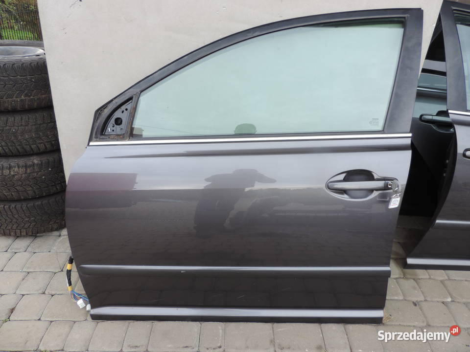 TOYOTA AVENSIS T25 FL KOMBI DRZWI LEWY PRZÓD 1G3 Nowy Sącz sprzedam