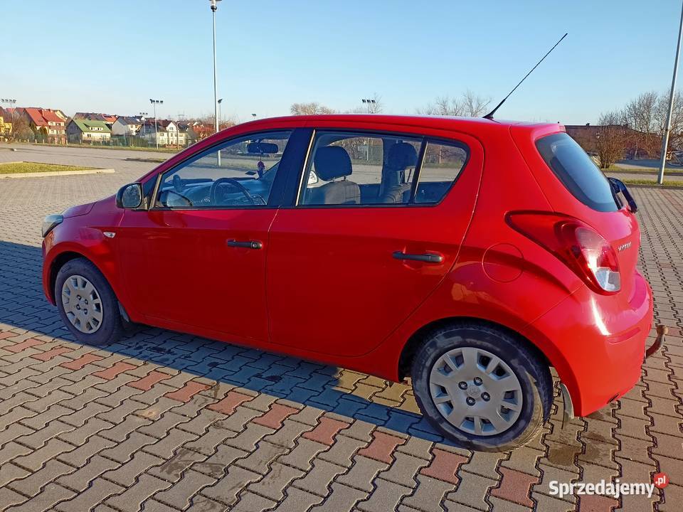Hyundai i20 hak BenzynaGaz salon polska niski Kielce