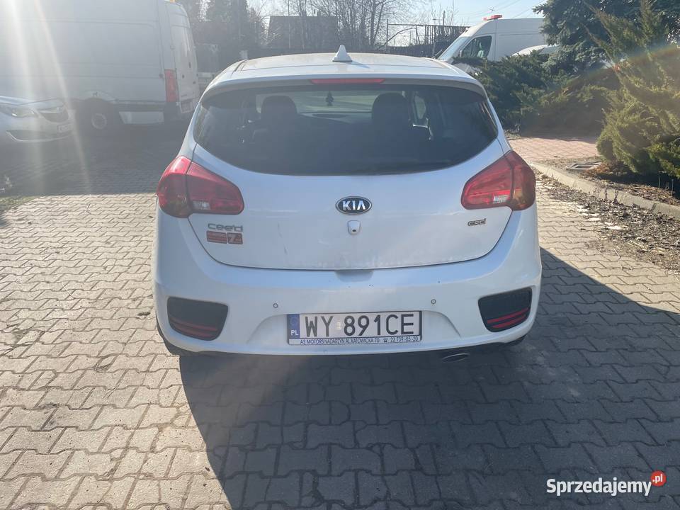 Syndyk sprzeda KIA CEED 16 Diesel Warszawa