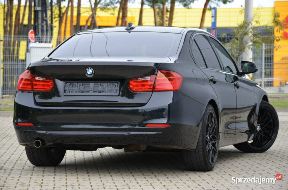 BMW 320 Czarna 320i ED 170 Opłacona Bixenon Kutno