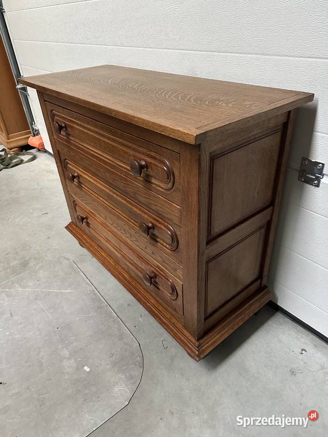 Dębowa komoda z trzema szufladami Sławoszewek