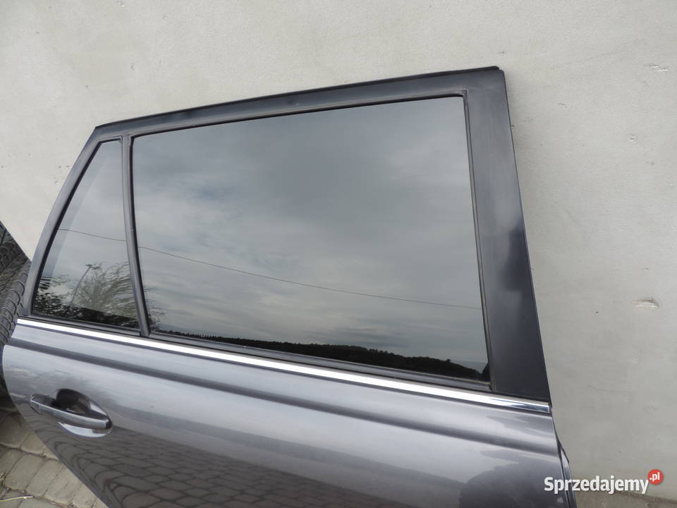 TOYOTA AVENSIS T25 FL KOMBI DRZWI LEWY TYŁ 1G3 małopolskie Nowy Sącz