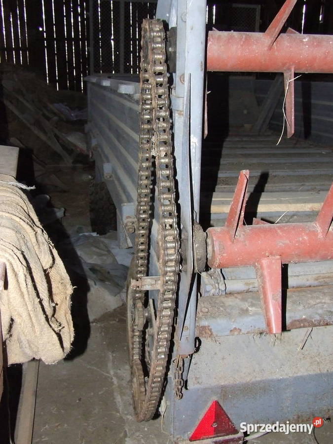 Rozrzutnik obornika dwuosiowy 4t Czarna Rudnik