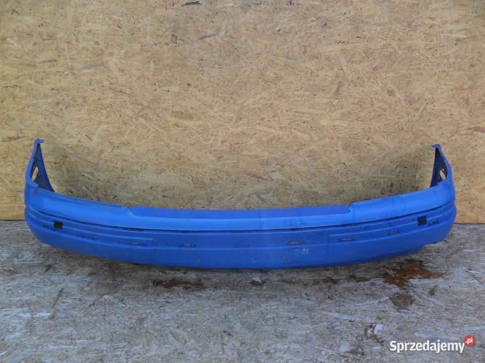 Zderzak przedni Volvo V40 S40 1995 osobowe