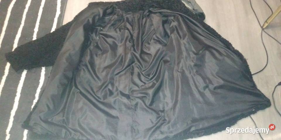 Futro płaszcz czarne czarny z karakułów karakuły Wilga