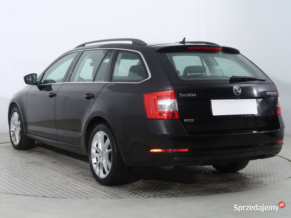 Skoda Octavia 15 TSI wielofunkcyjna kierownica Katowice