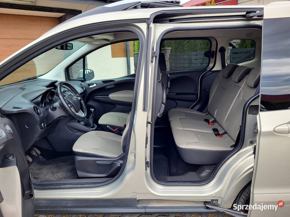 Ford Turneo Courier 2017 Pb Lpg Zadbany Niski