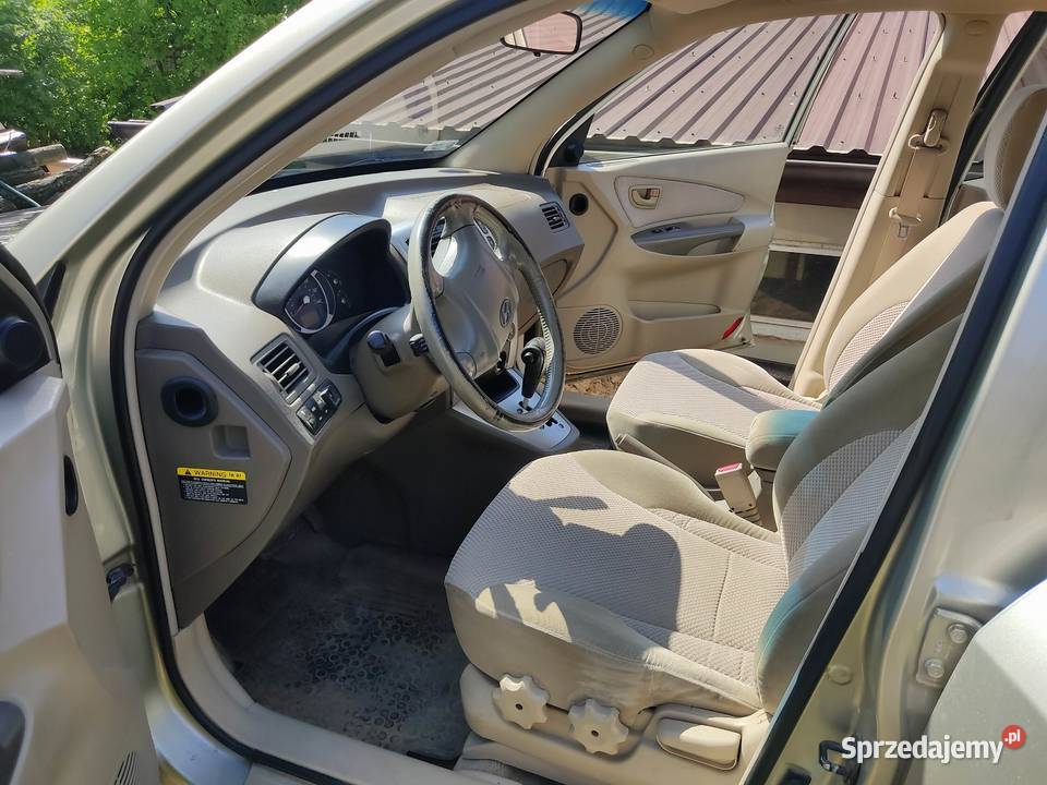 Hyundai Tucson V6 27 lpg 4x4 automat klima hak Nałęczów