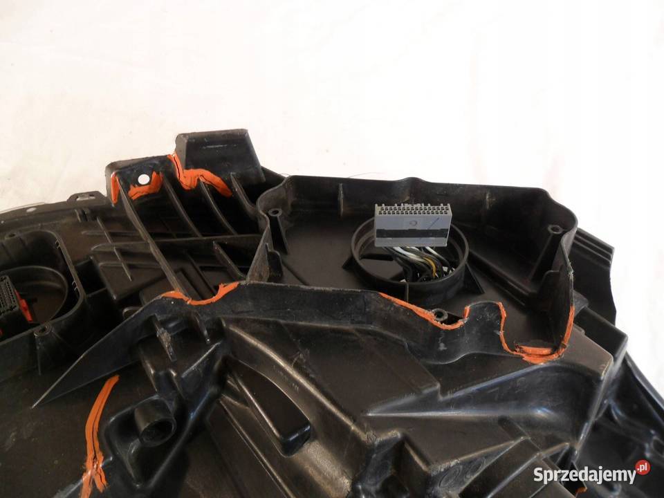 REFLEKTOR PRZÓD STRONA LEWA FORD S EM2B13W030EK Rok produkcji 2017 wielkopolskie Nowy Tomyśl