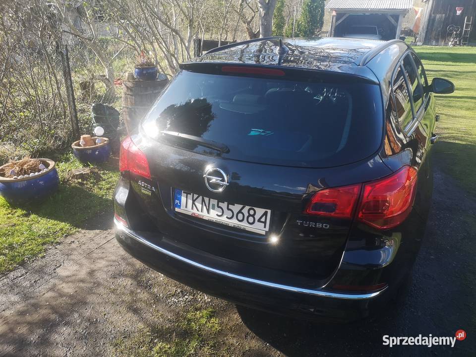 Opel astra 14 Turbo 2013 J Combi Astra świętokrzyskie sprzedam