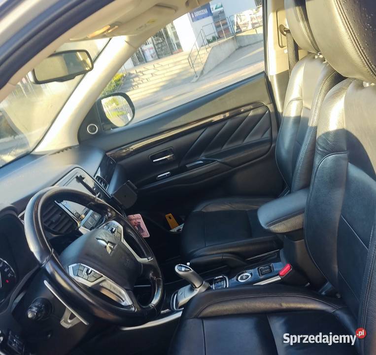 Sprzedam samochód Mitsubishi outlander phev zachodniopomorskie Złocieniec