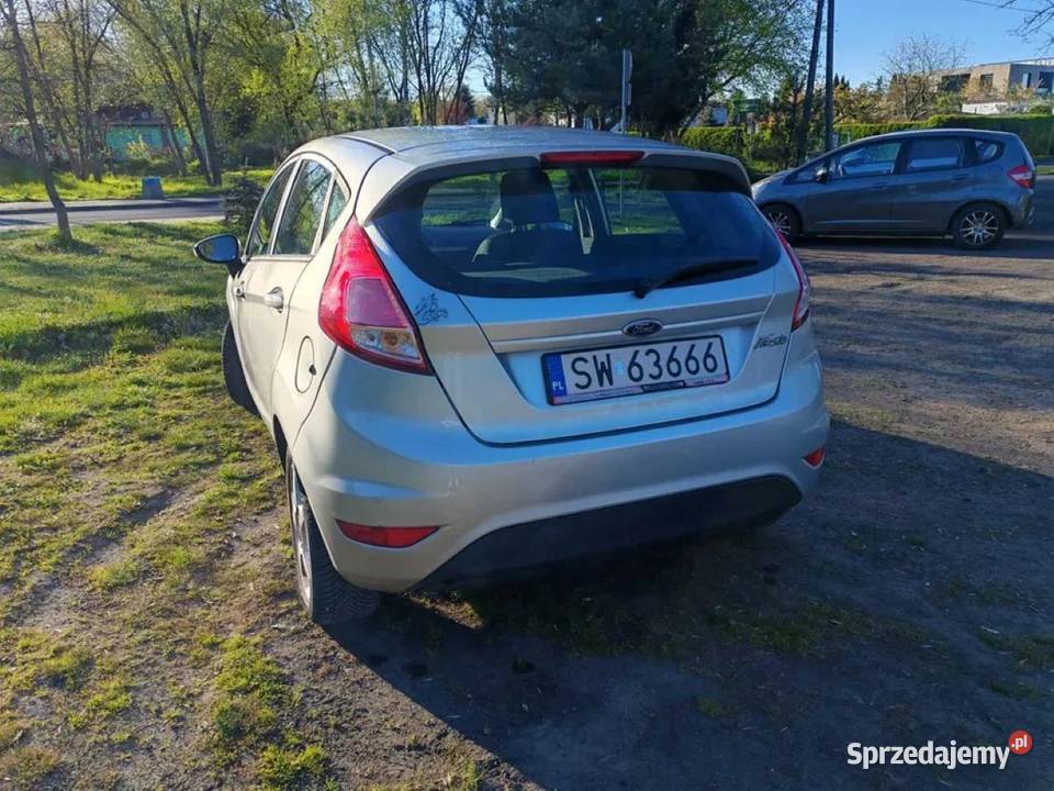 Ford Fiesta 2013 125 82 śląskie Chorzów