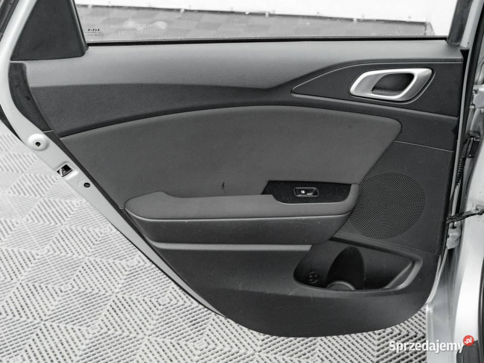Kia Ceed GD4E97915 TGDI M 2 stref klima Kcof wspomaganie kierownicy Pępowo sprzedam