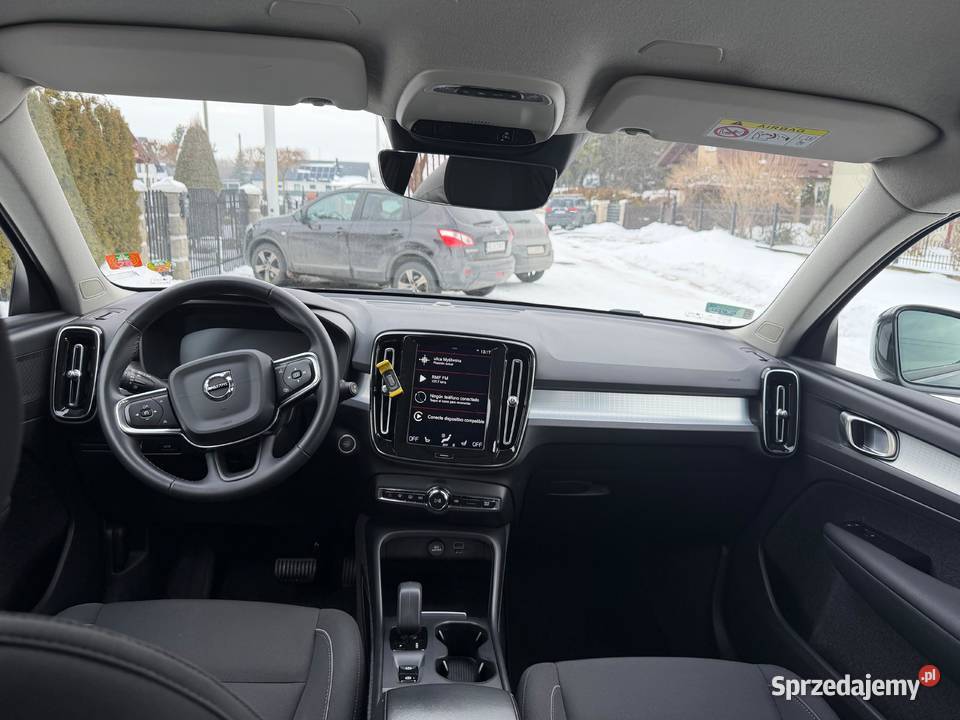 Volvo XC40 20 benzyna 197 BOGATA WERSJA B4 Rzeszów