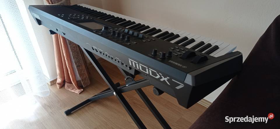 Yamaha MODX7 dodatki Olszak Pack kufer statyw Fajsławice sprzedam