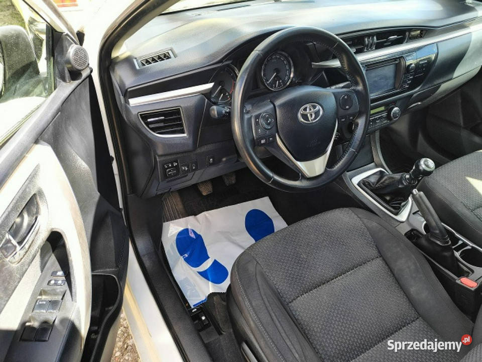 Toyota Corolla Bogata wersja Zarejestrowana światła do jazdy dziennej Bydgoszcz