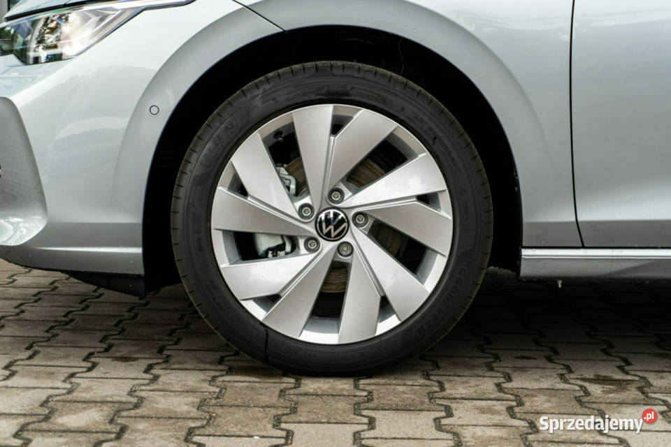 Volkswagen Golf Variant Life Plus 15 TSI 150 1498cm3 Łódź