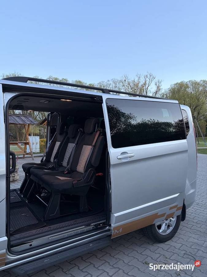 Wynajem busa Ford Tourneo Custom 9 osobowy brak Koziegłowy